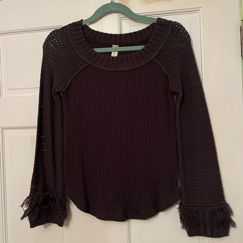 Women’s Long Sleeve Waffle Sweater in Navy from Altar’d State size XS